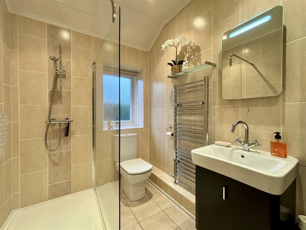 Additional property image - Highgate Road, Clayton Heights, Bradford