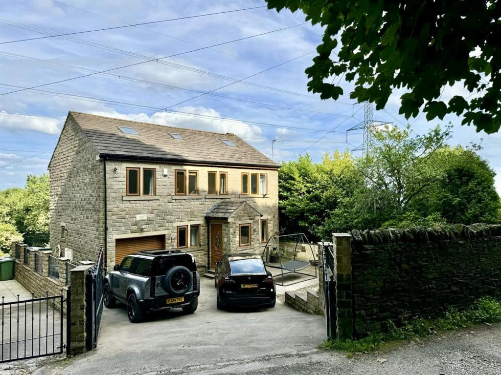 Main image of property: Littlemoor, Queensury, Bradford