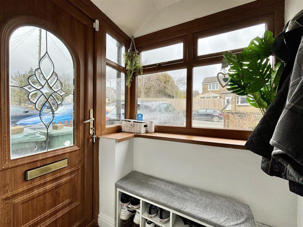 Additional property image - Roper Lane, Queensbury, Bradford