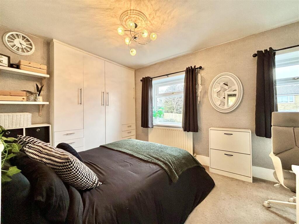 Additional property image - Roper Lane, Queensbury, Bradford