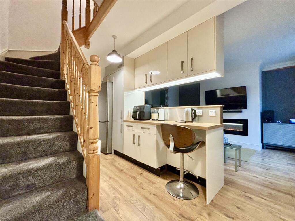 Additional property image - Chapel Street, Denholme, Bradford