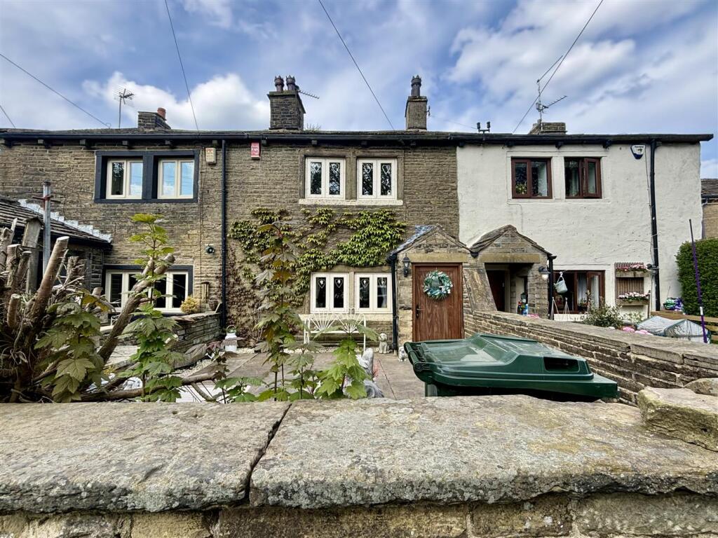 Main image of property: Hill Top Road, Thornton, Bradford