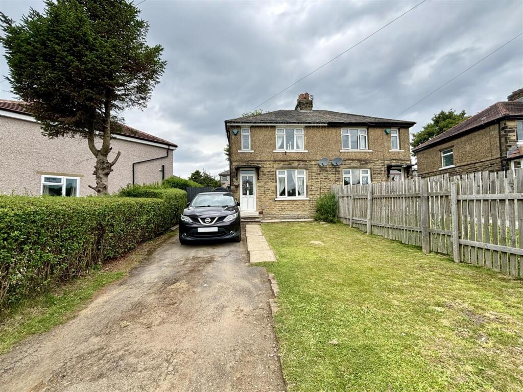 Main image of property: Mandale Road, Bradford 6