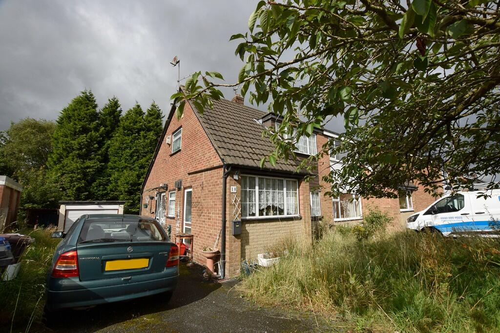 Main image of property: 18 Oxford Close, Burnley, Lancashire, BB12 7DB