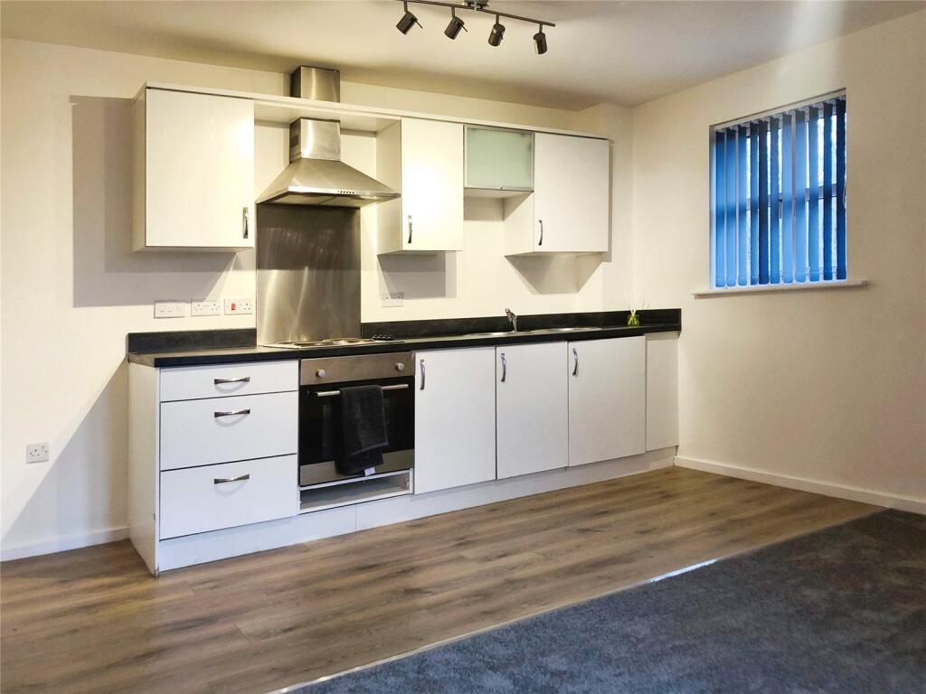 Additional property image - Waterside Gardens, Bolton, BL1