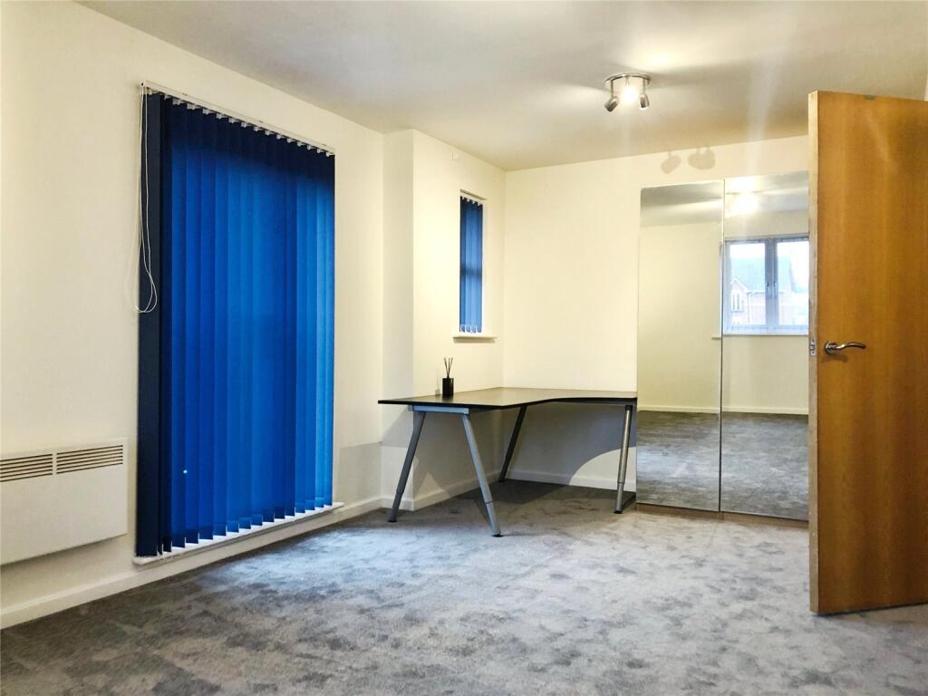 Additional property image - Waterside Gardens, Bolton, BL1
