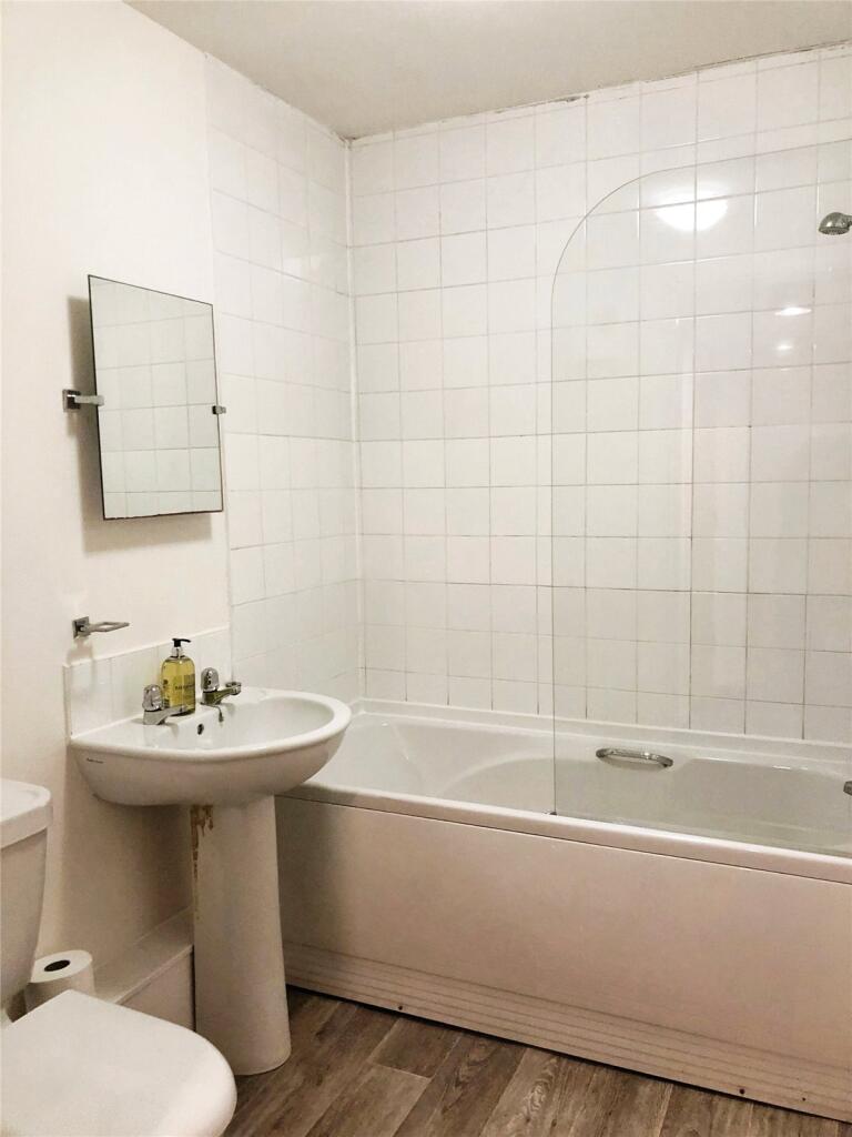 Additional property image - Waterside Gardens, Bolton, BL1