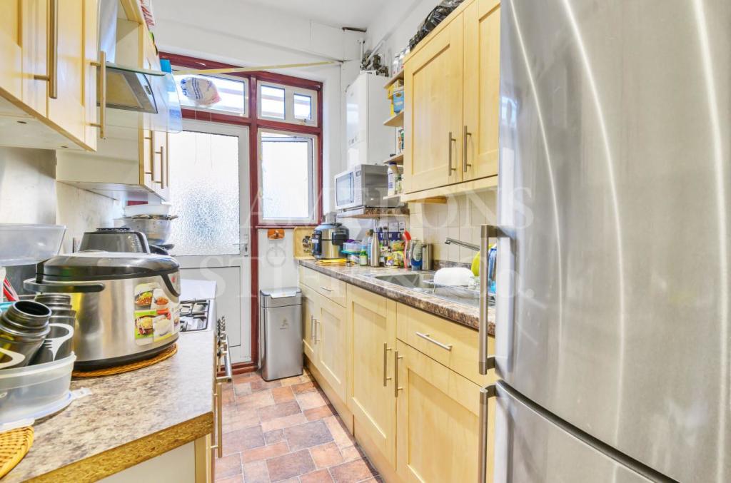 4 bedroom house for sale in Wrentham Avenue, NW10