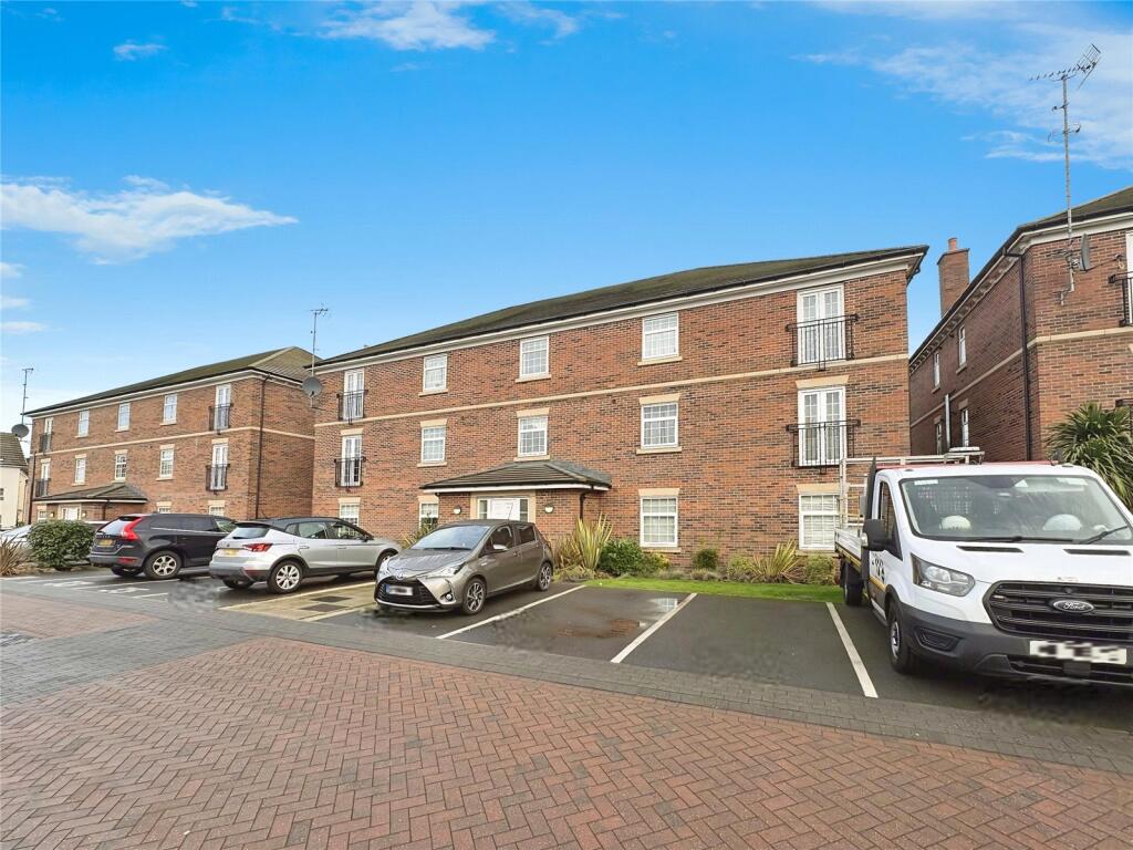 Main image of property: Rosso Close, Doncaster, South Yorkshire, DN4