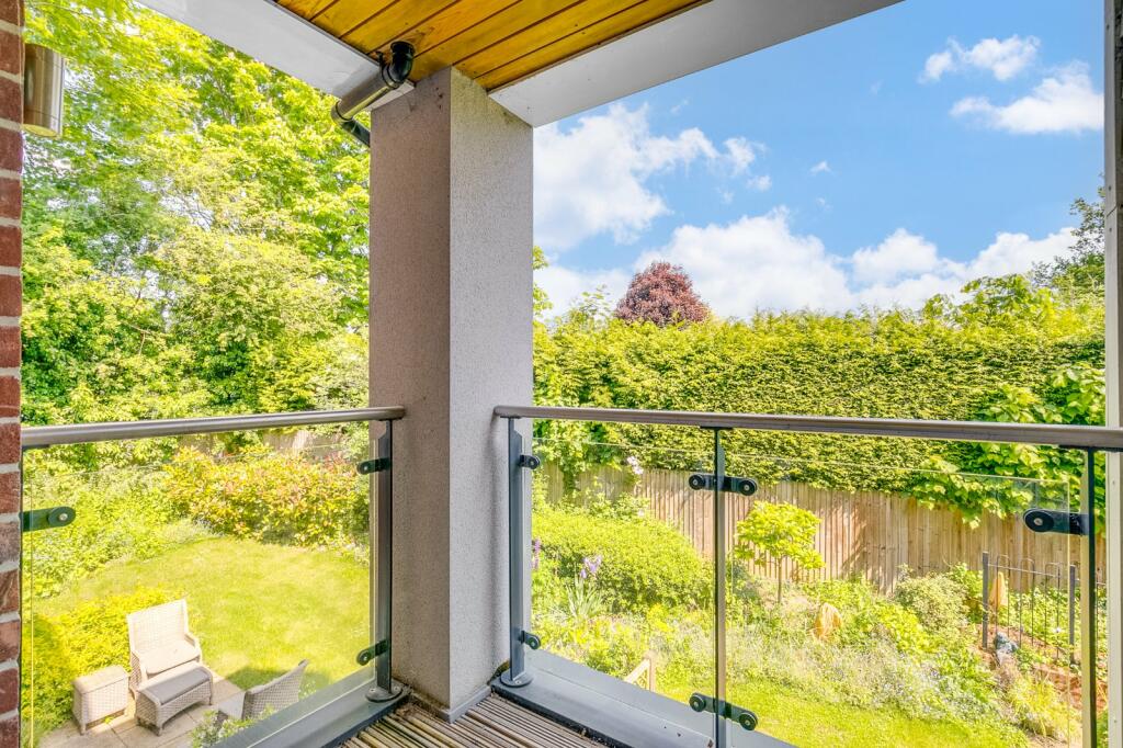 2 bedroom apartment for sale in Constance Place, Knebworth