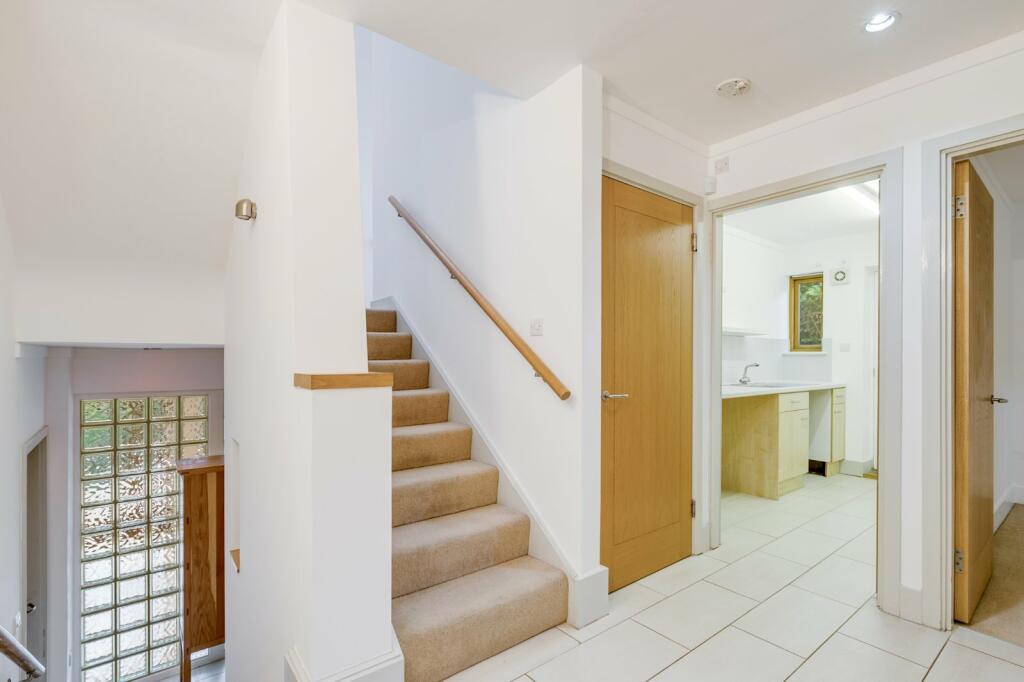 Additional property image - Mardley Hill, Mardley Heath, Welwyn, Hertfordshire, AL6