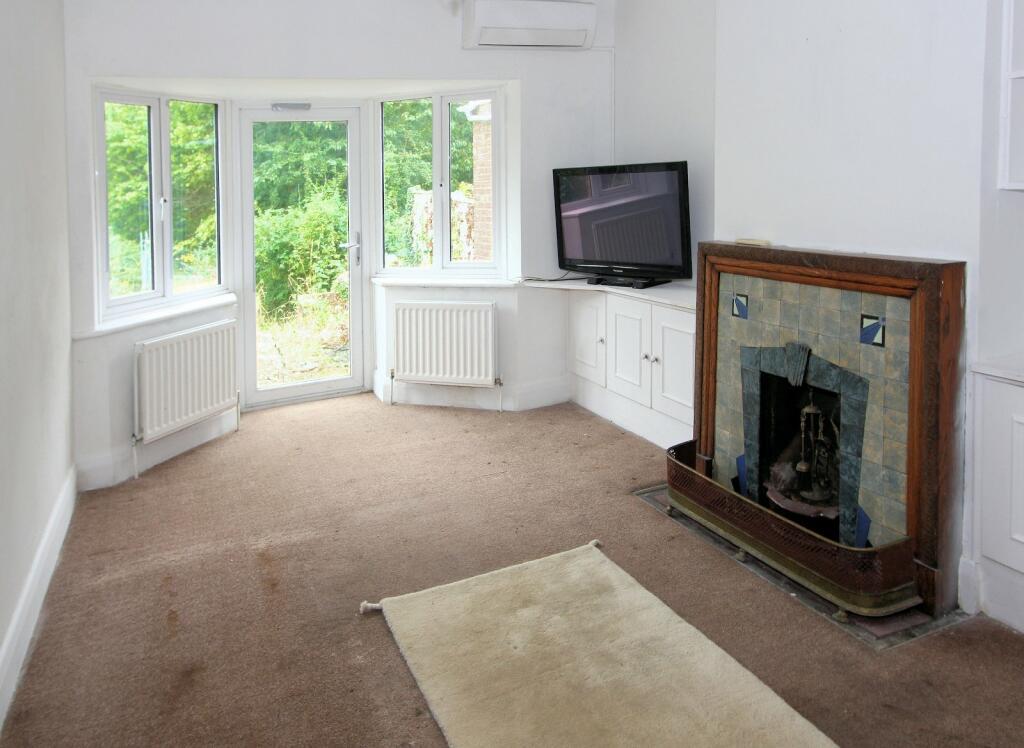 Additional property image - Canonsfield, Oaklands, Welwyn, Hertfordshire, AL6