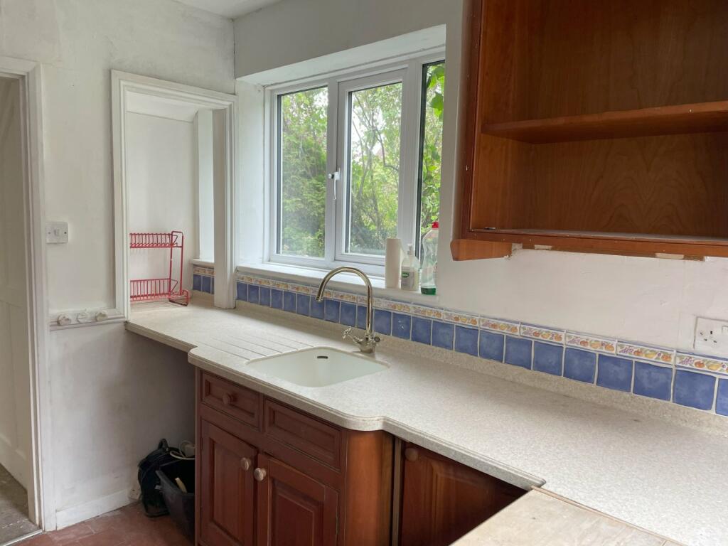 Additional property image - Canonsfield, Oaklands, Welwyn, Hertfordshire, AL6