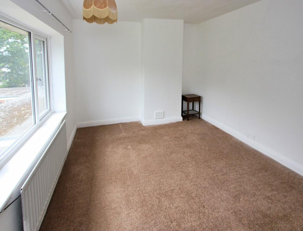 Additional property image - Canonsfield, Oaklands, Welwyn, Hertfordshire, AL6