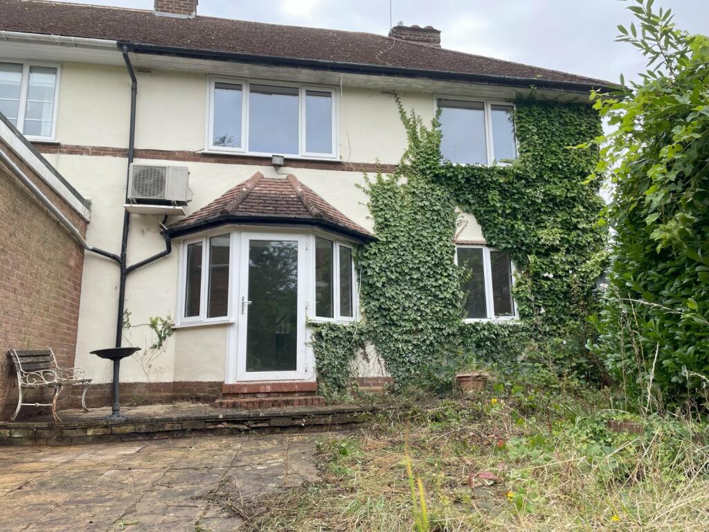 Additional property image - Canonsfield, Oaklands, Welwyn, Hertfordshire, AL6