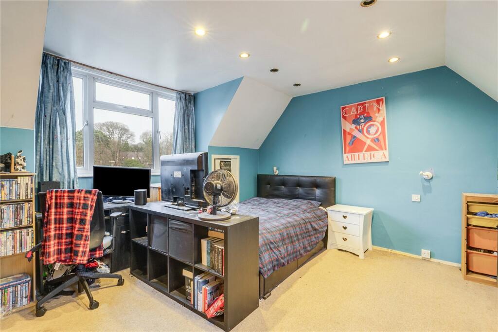 Additional property image - Robbery Bottom Lane, Oaklands, Welwyn, Hertfordshire, AL6