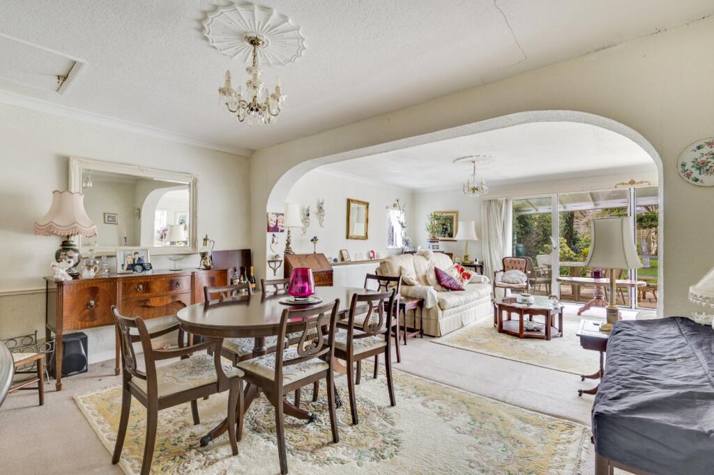 Additional property image - Dixons Hill Close, Welham Green, North Mymms, Hatfield, AL9