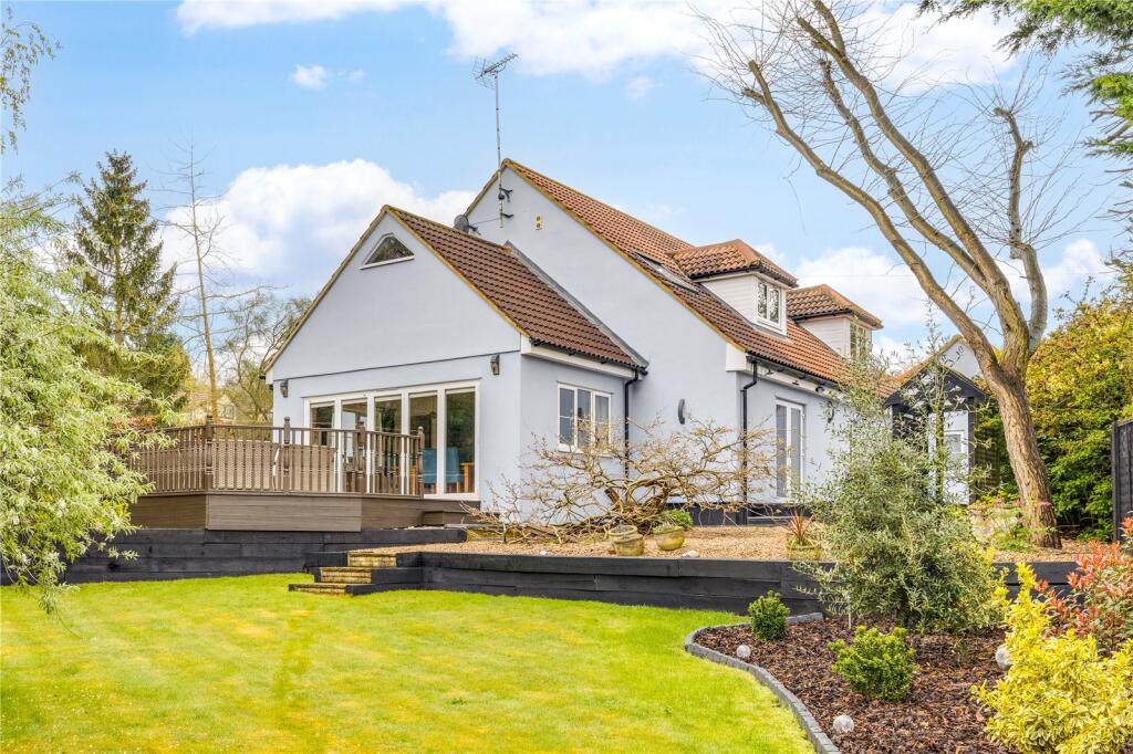 Main image of property: Turpins Chase, Oaklands, Welwyn, Hertfordshire, AL6