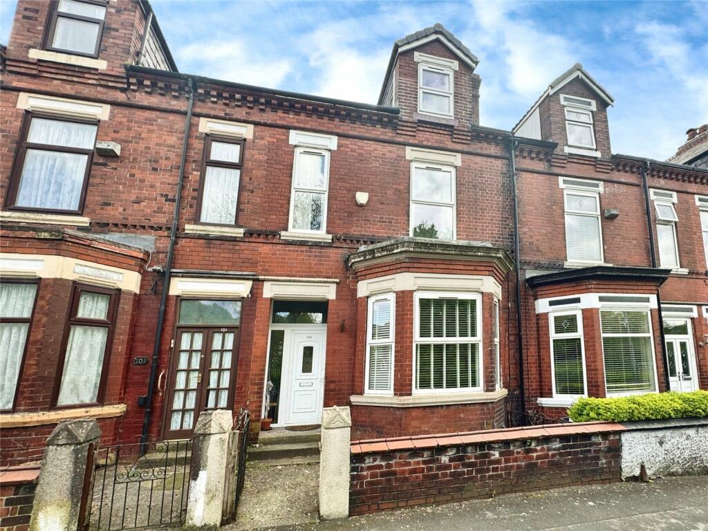 4 bedroom terraced house for rent in Lower Seedley Road, Salford, Greater Manchester, M6
