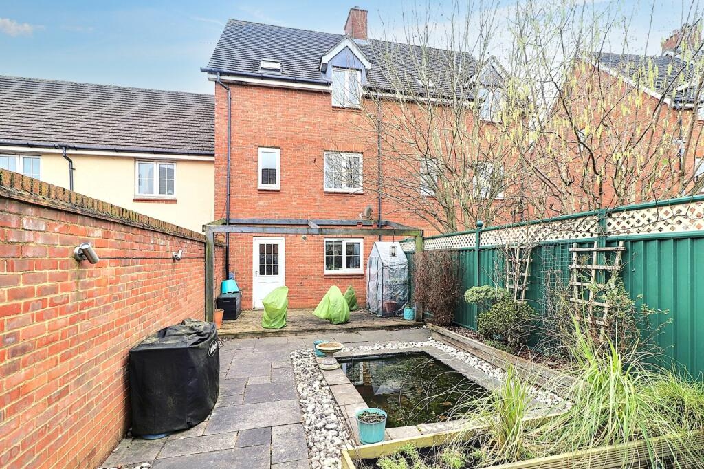 Main image of property: Mendip Way, Stevenage, Hertfordshire, SG1