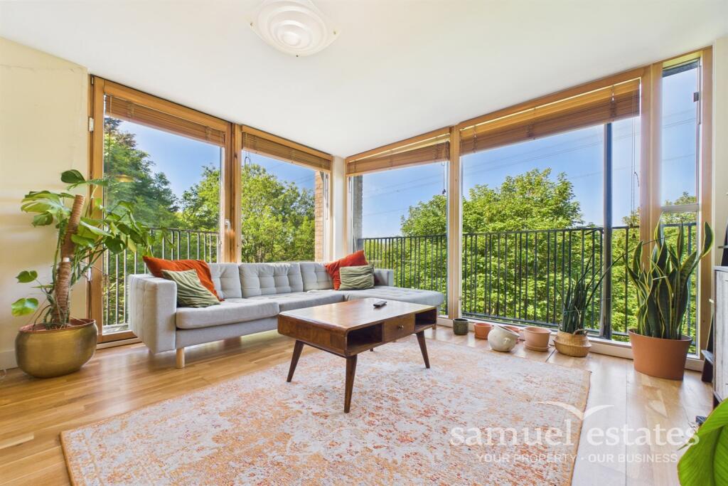Main image of property: Bennets Courtyard, Watermill Way, Colliers Wood, SW19