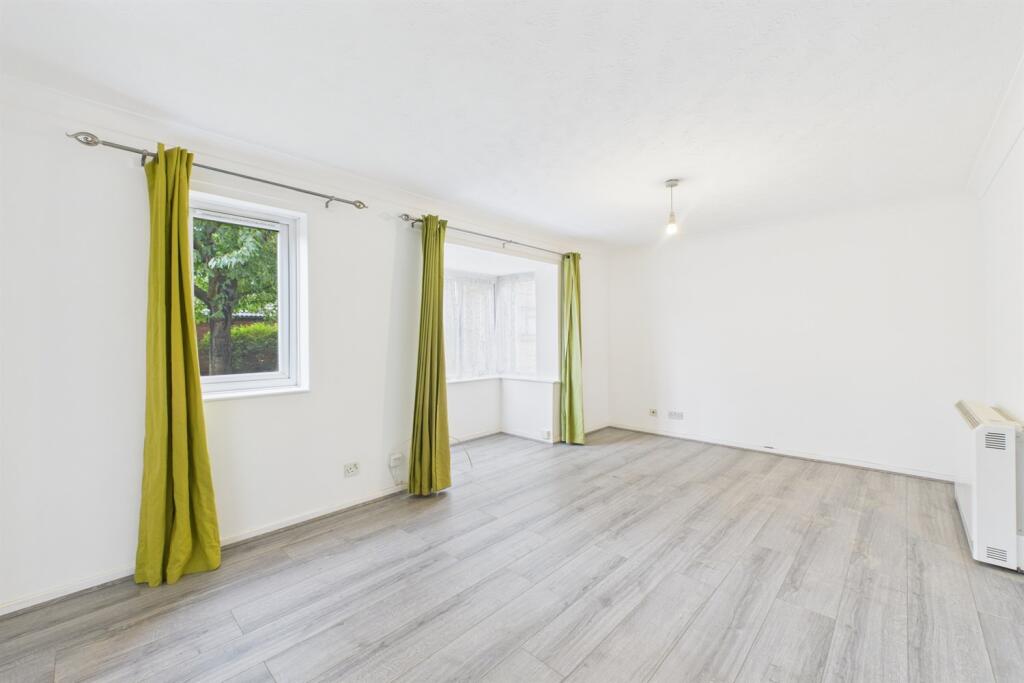 Main image of property: North Road, Colliers Wood, SW19
