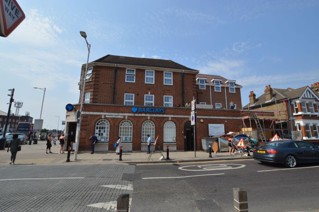 Main image of property: High Road, RM6