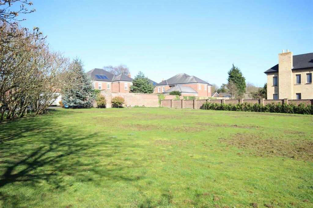 Land for sale in Beck Lane, Welton, HU15