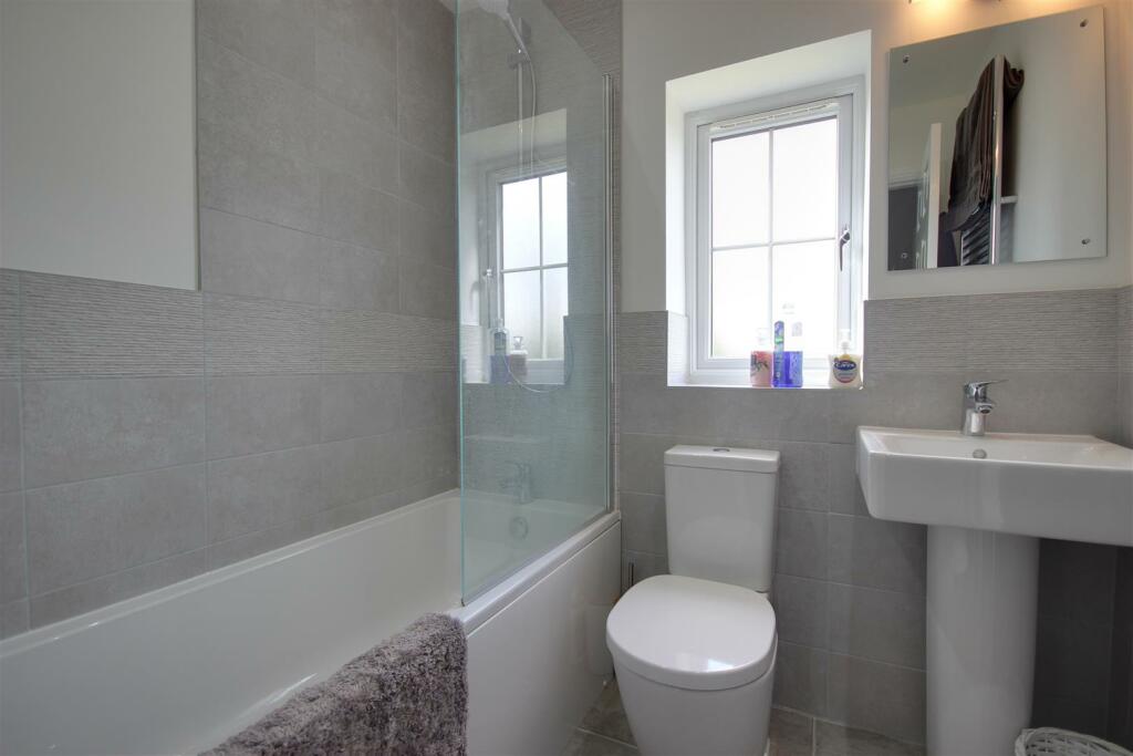 3 bedroom house for sale in Bell Close, Welton, HU15