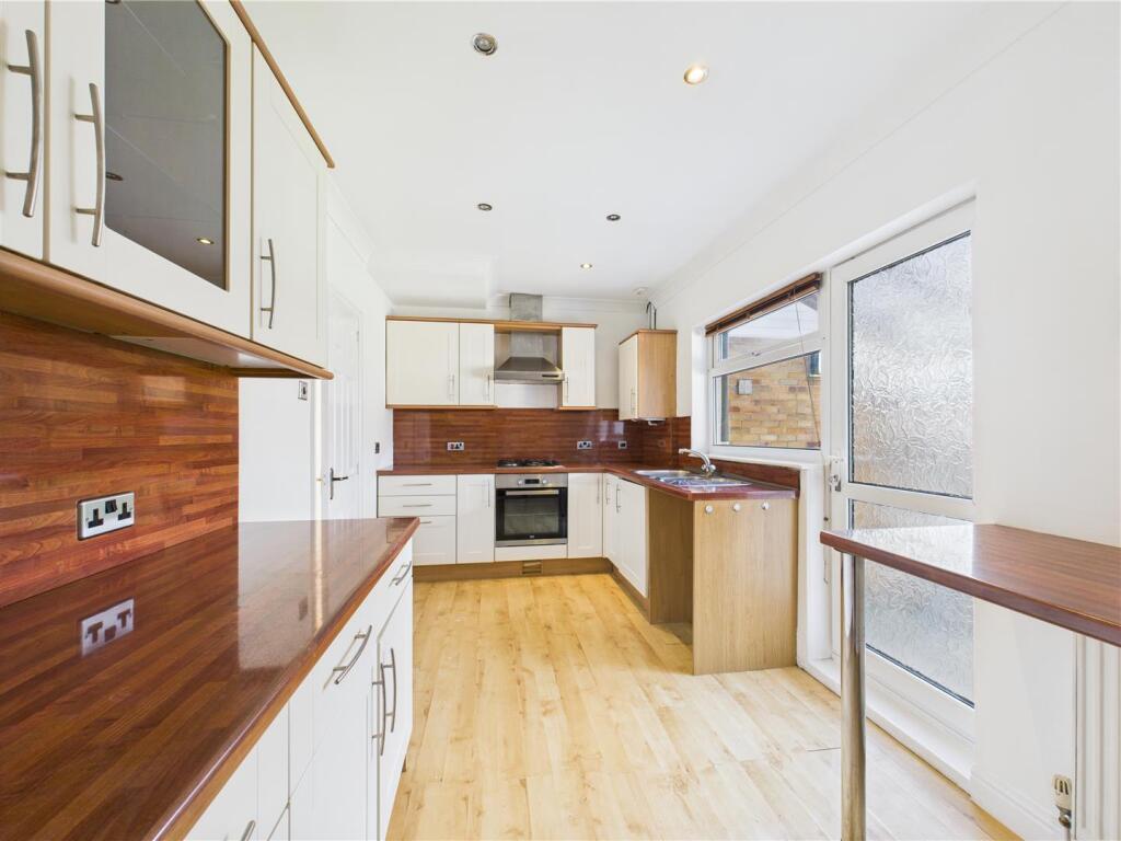 Main image of property: Northfield Avenue, Hessle