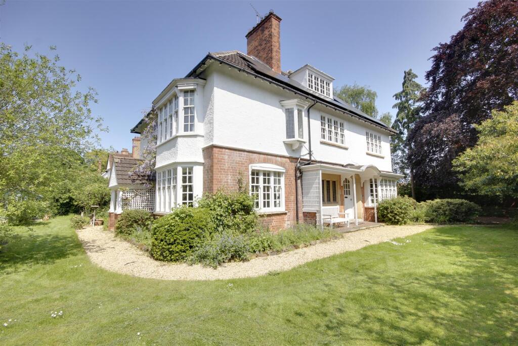 Main image of property: Westfield Park, Elloughton
