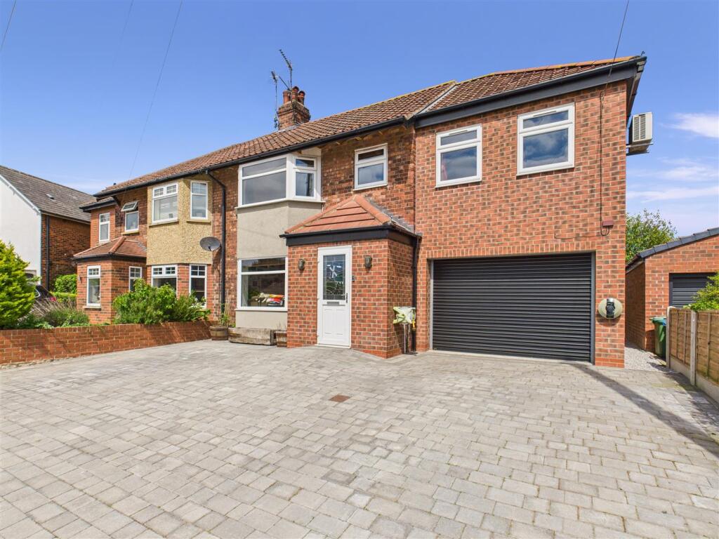 Main image of property: East Mount, North Ferriby