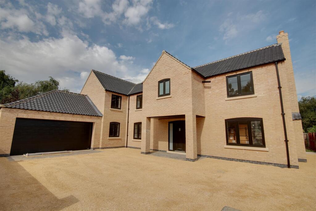 Main image of property: West End Farm Close, South Cave