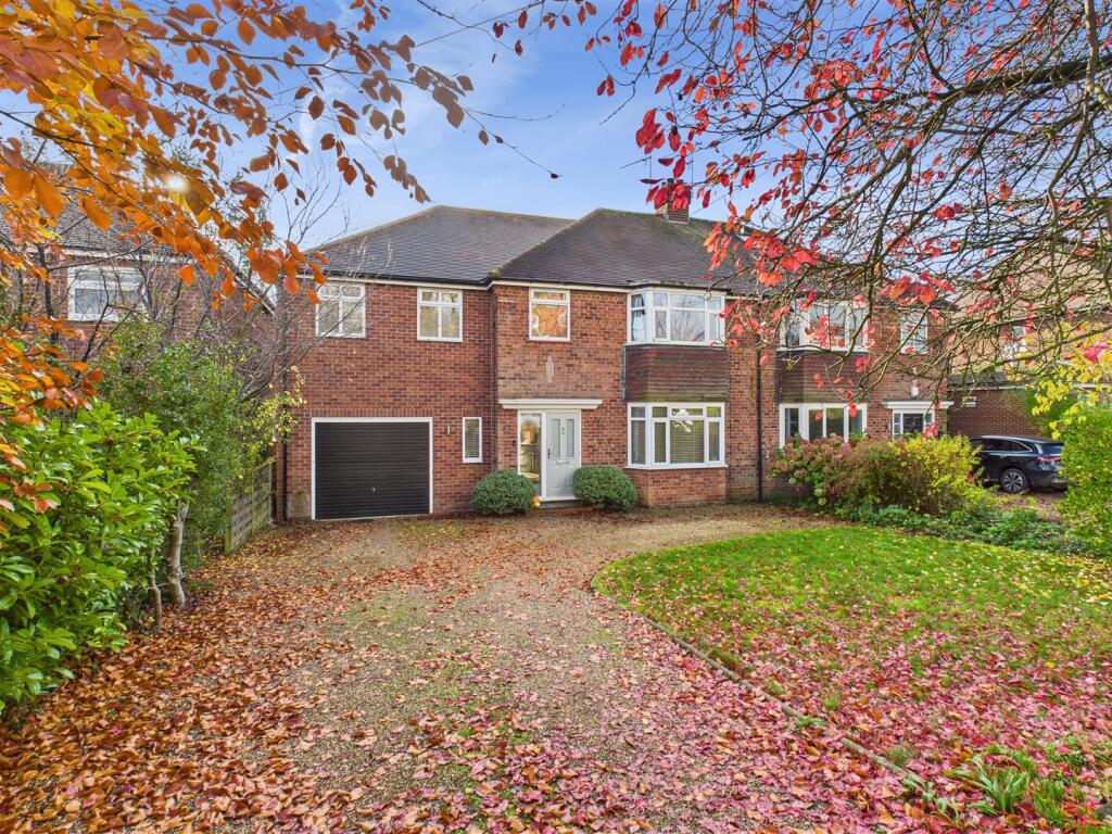 Main image of property: Parkfield Avenue, North Ferriby