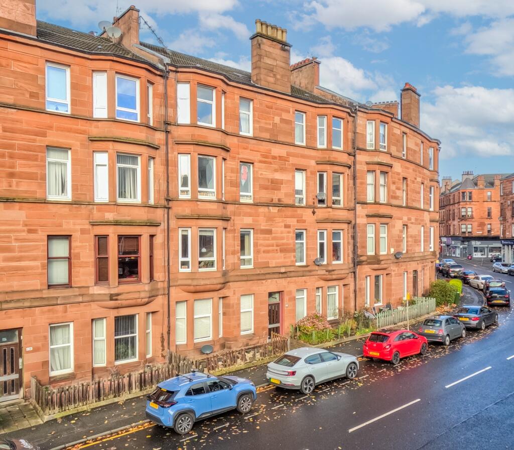 2 bedroom flat for sale in Cathcart Road, Flat 1/1, Mount Florida