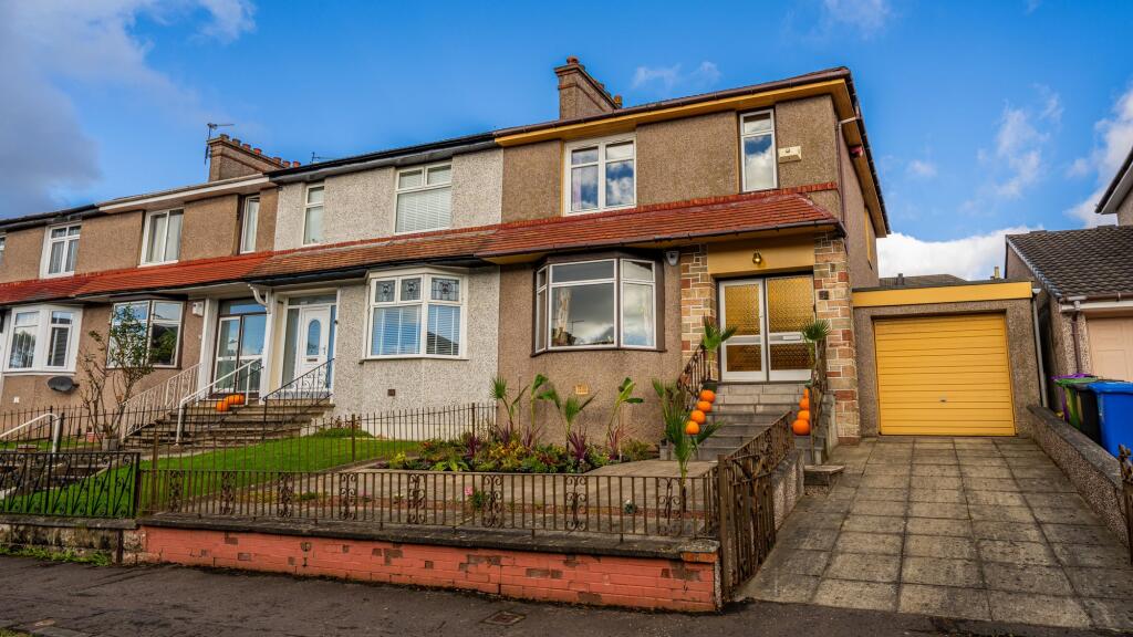 Main image of property: 55 Kinmount Avenue, Kings Park, Glasgow, G44 4RS