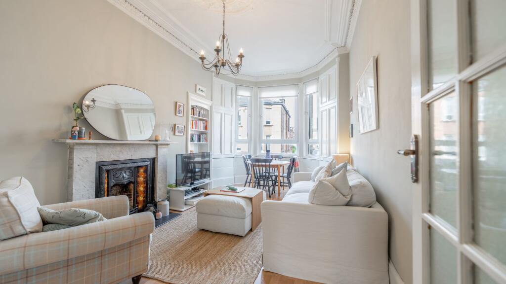 Main image of property: 173 Kilmarnock Road, Flat 2/2, Shawlands, Glasgow, G41 3JE