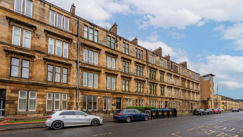 Main image of property: 33 Summertown Road, Flat 0/1, Ibrox, Glasgow, G51 2QA