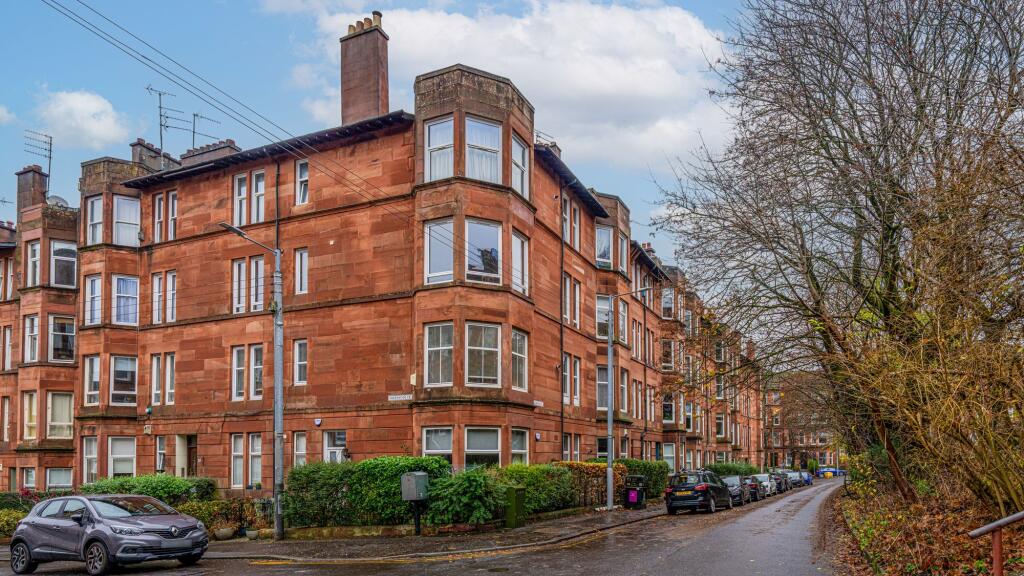 Main image of property: 22 Bellwood Street, Flat 3/1, Shawlands, Glasgow, G41 3ER