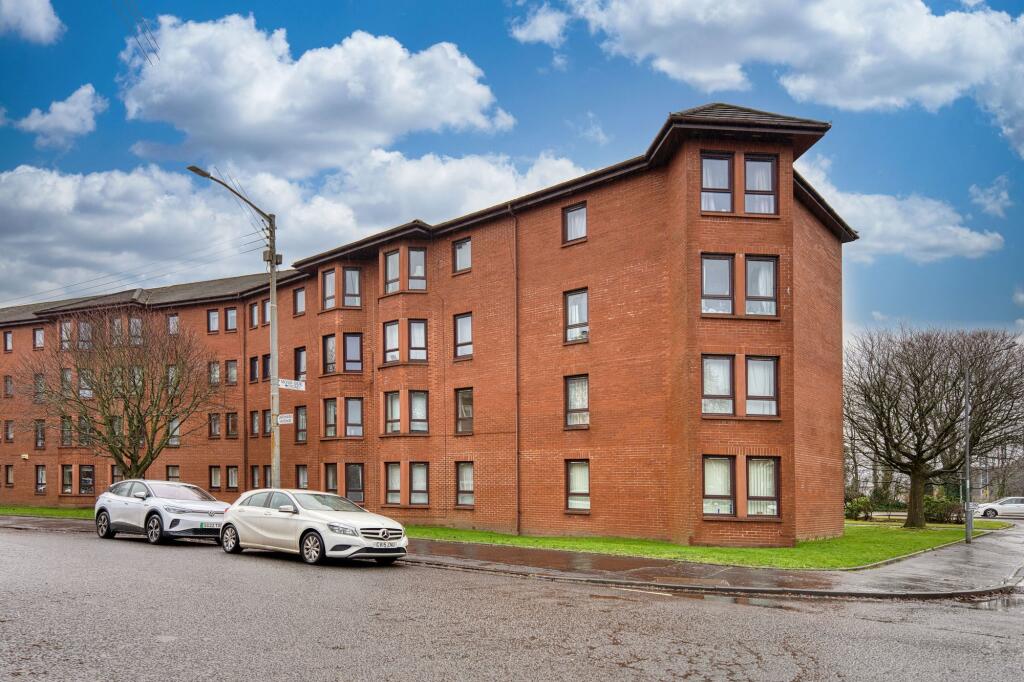Main image of property: 14 Durward Court, Flat 1/1, Shawlands, Glasgow, G41 3RZ