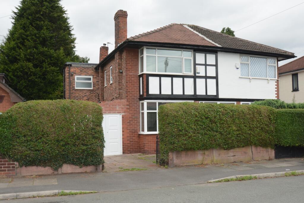 3 bedroom semidetached house for sale in Buxton Lane, Droylsden, M43