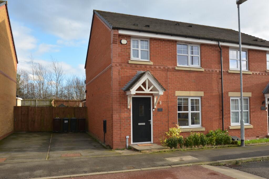 3 bedroom semidetached house for sale in Waterhouses Street, Audenshaw