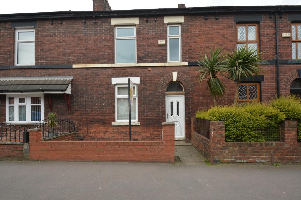 3 bedroom terraced house for sale in Edge Lane, Droylsden, M43