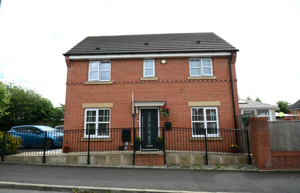 Main image of property: Kings Road, Audenshaw, M34