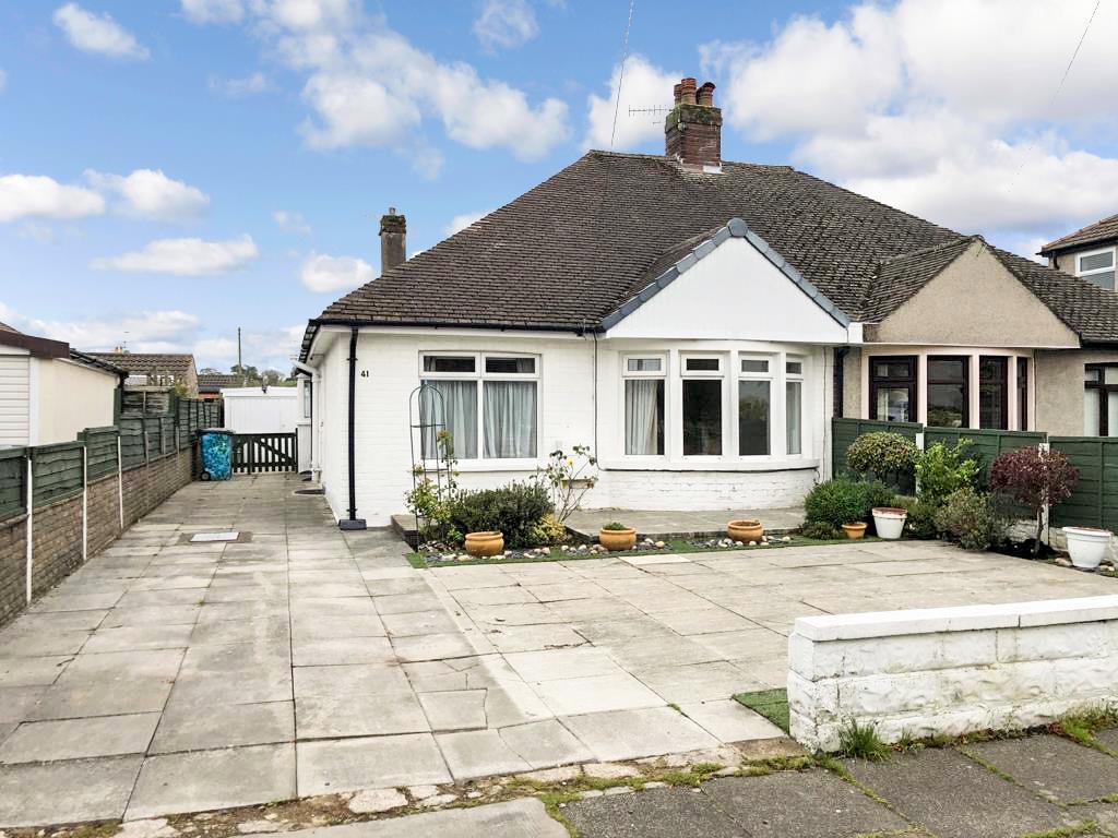 2 bedroom semidetached bungalow for sale in Hest Bank Road, Bare