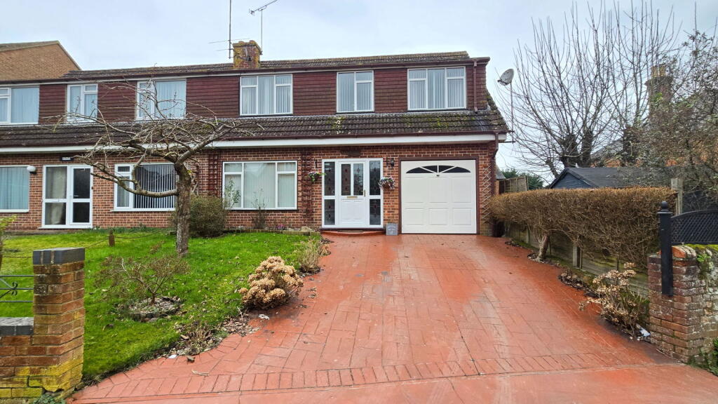 4 bedroom semi-detached house