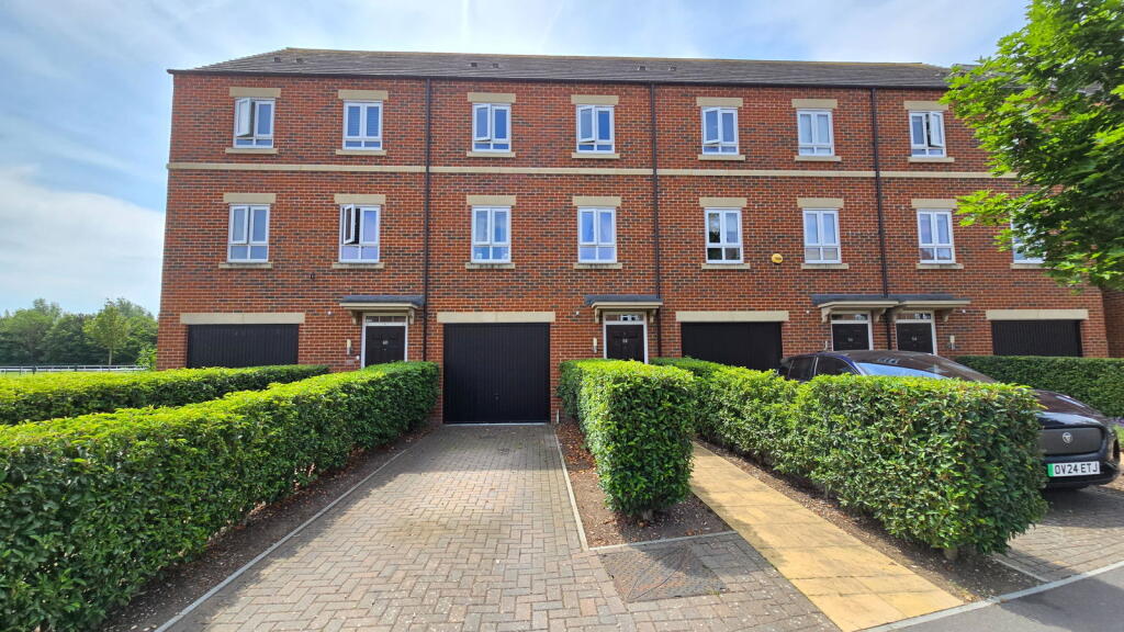 Main image of property: Fetlock Drive, Newbury, RG14 7WR