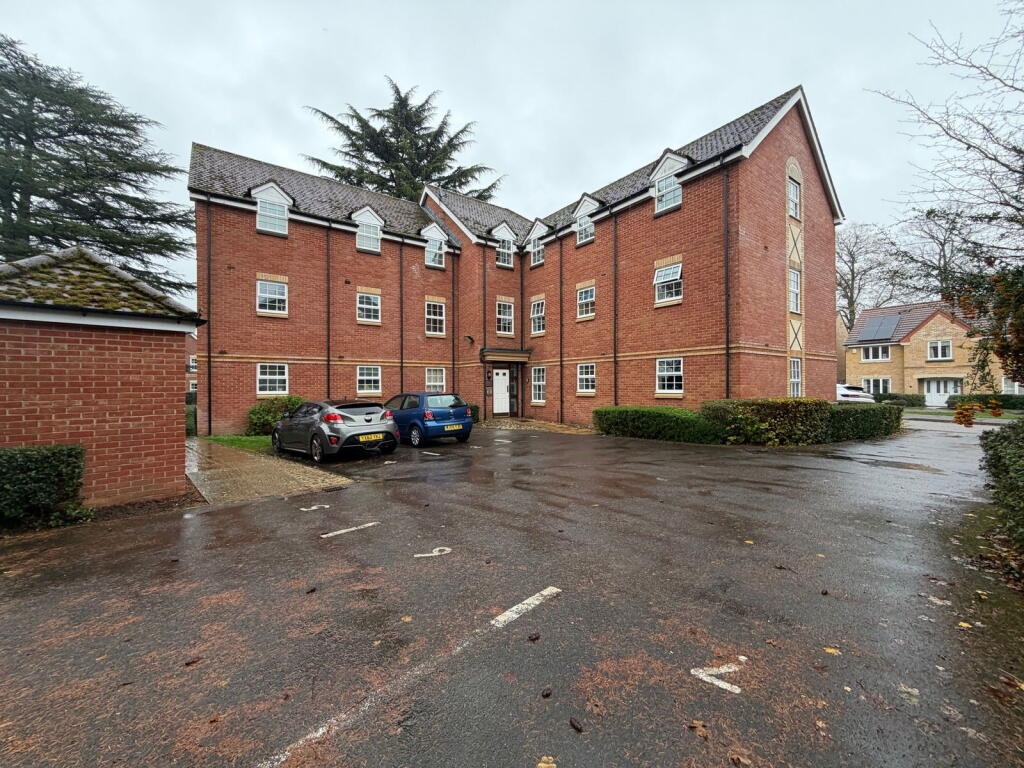 Main image of property: Ormonde Gardens, Newbury, RG14 1TZ