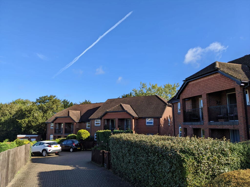 Main image of property: Bowling Green Lane, Purley On Thames, Reading, RG8 8EW