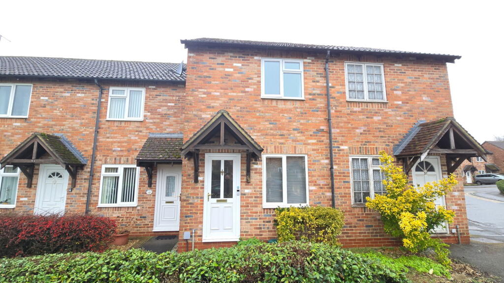 Main image of property: Nideggen Close, Thatcham, RG19 4HS